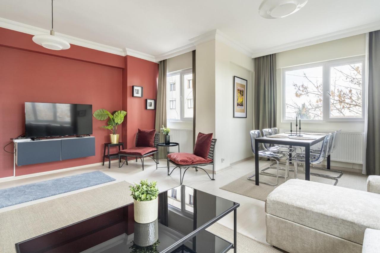 Modern Flat With Balcony On Bagdat Street Apartment Istanbul Exterior foto